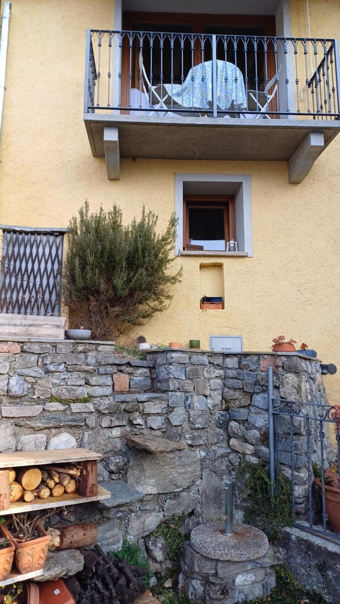 Casa Vista Lago E Giardino Порлеца Екстериор снимка